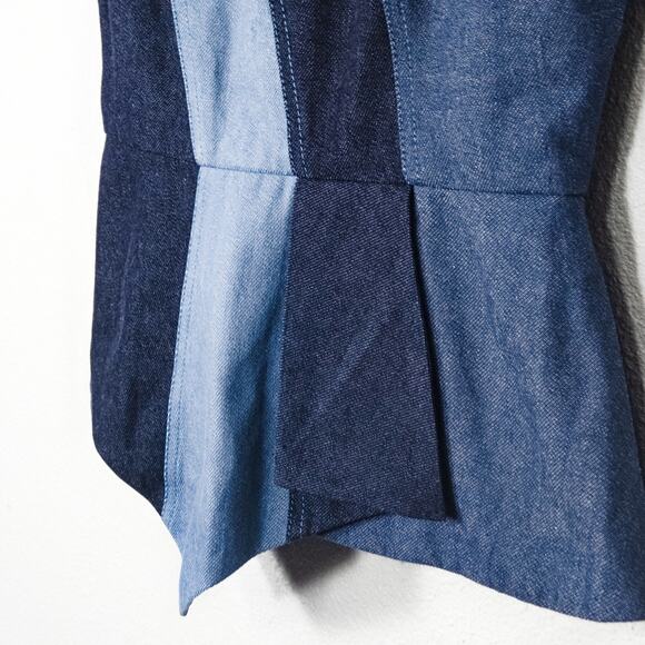 NEW BCBGMaxAzria Women’s Mae Top Denim Colorblock 100% Cotton Zip Back XXS - Picture 4 of 8